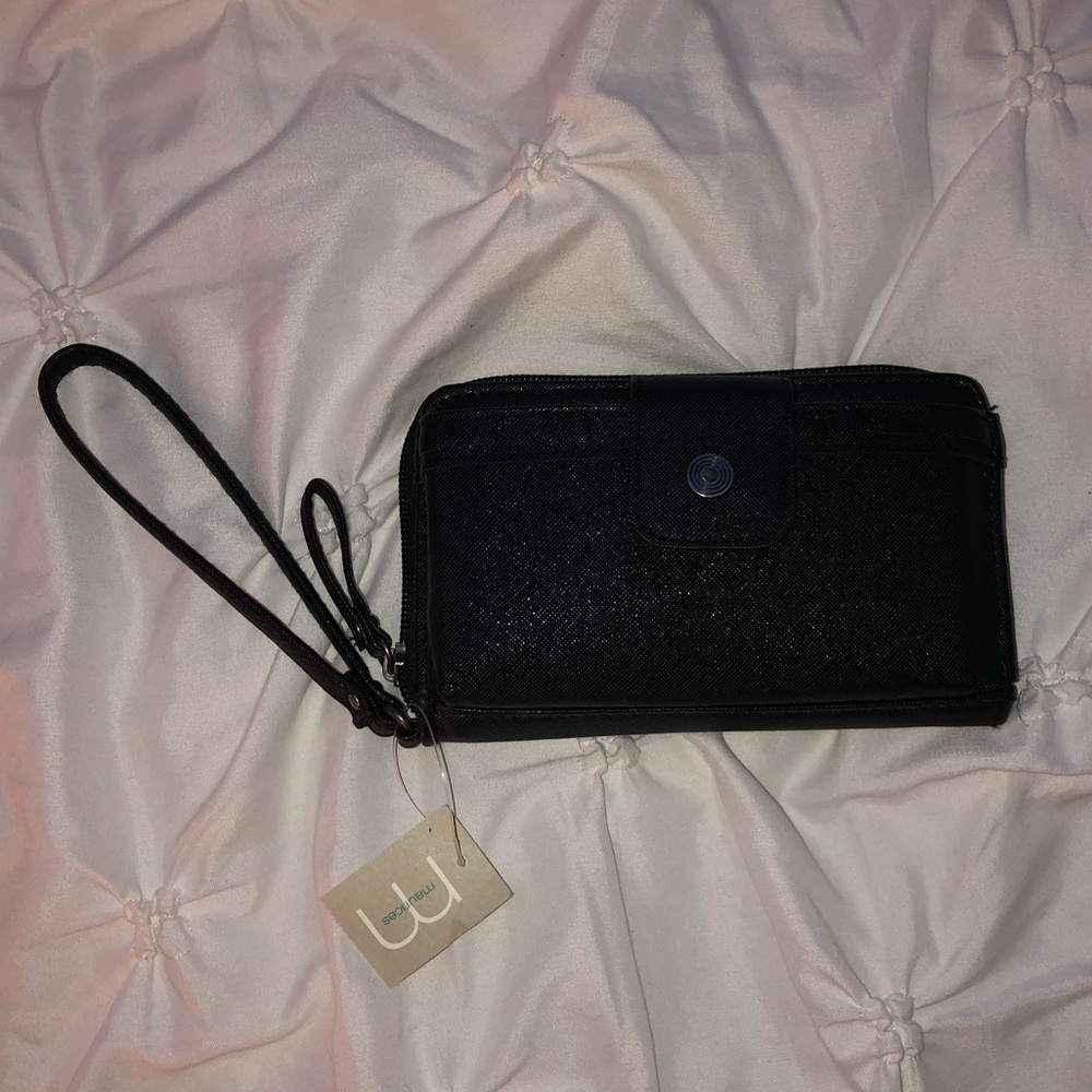 Black Clutch